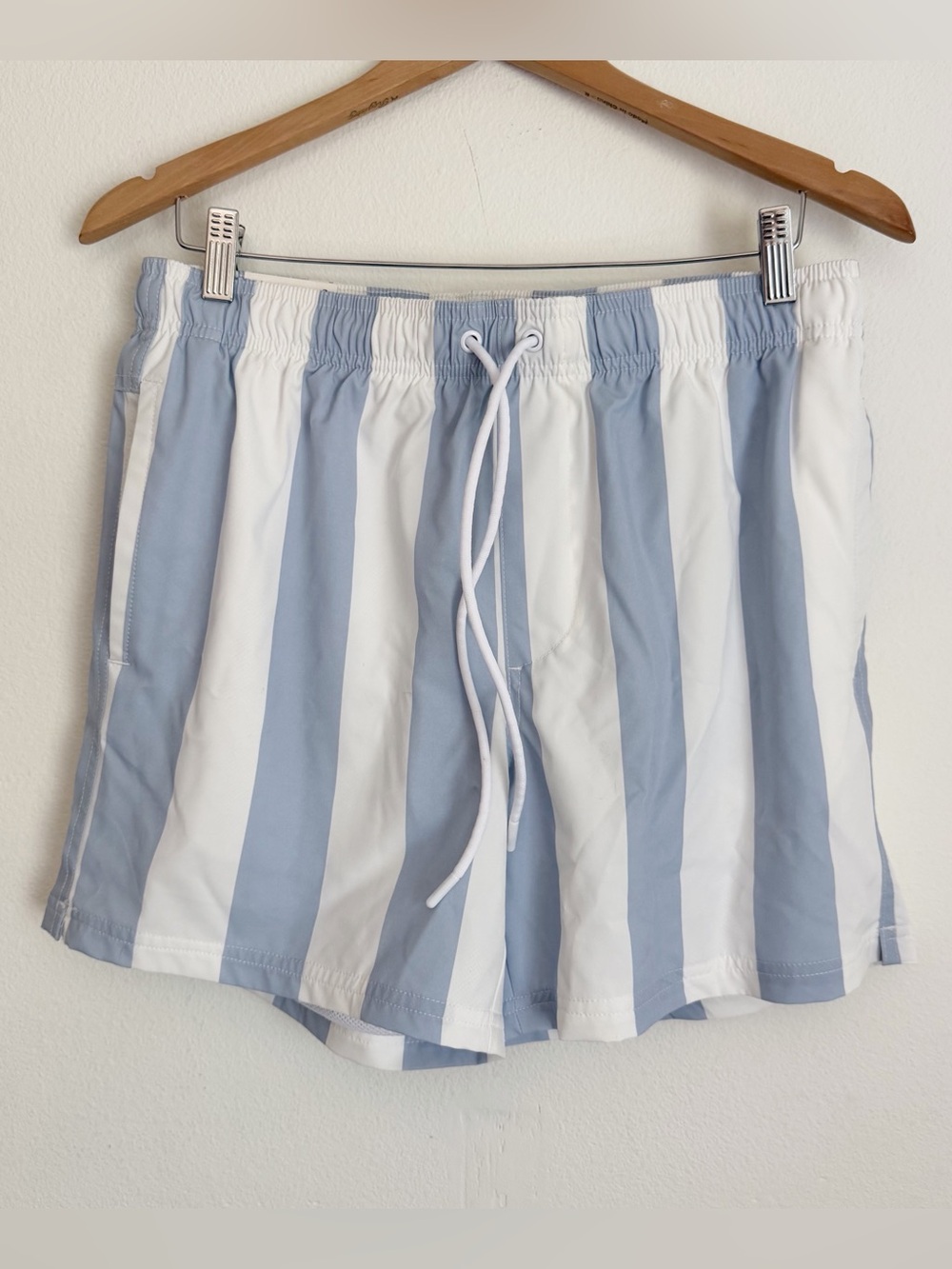 NWT Cotton On Stretch Men Swim Shorts Blue Stripe 3 Pockets Elastic Waist Mesh M
